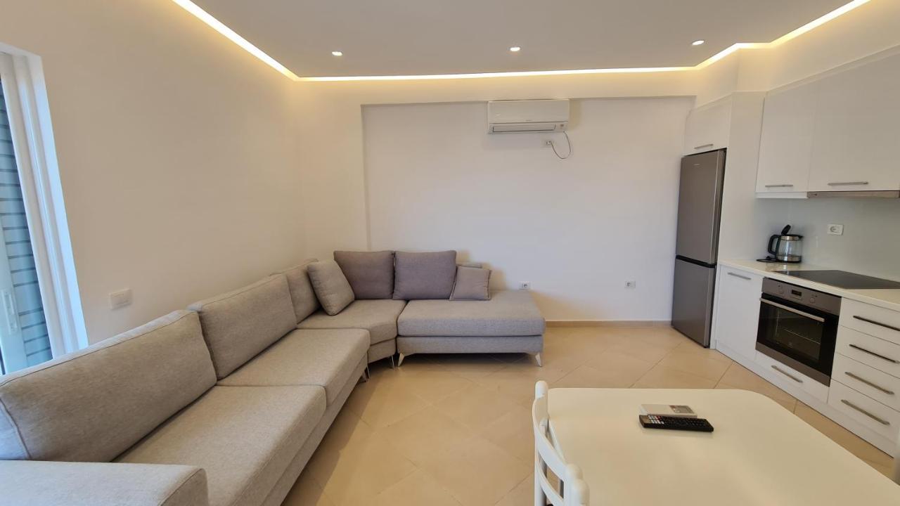 Sea And City View Apartment Sarandë 外观 照片