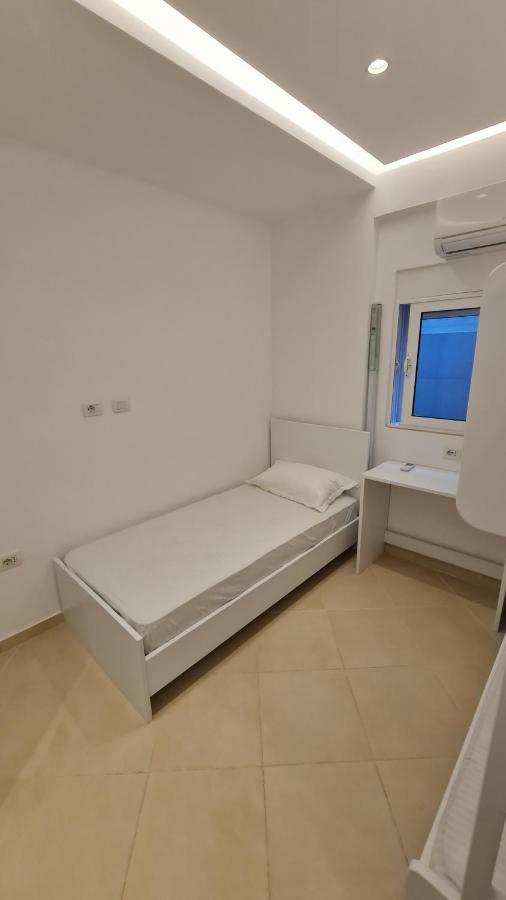 Sea And City View Apartment Sarandë 外观 照片